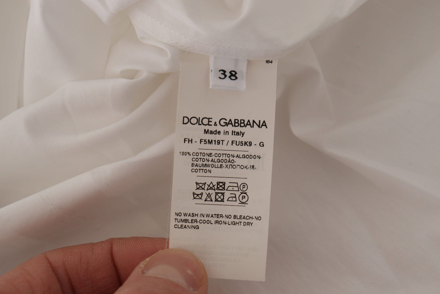 Елегантна блуза-смокінг без рукавів Dolce &amp; Gabbana з кришталевими ґудзиками