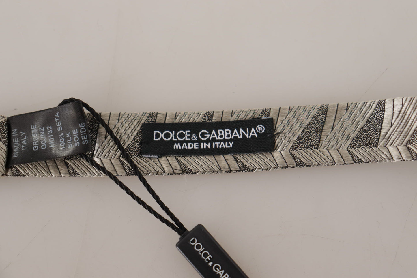 Елегантний шовковий сірий метелик Dolce &amp; Gabbana