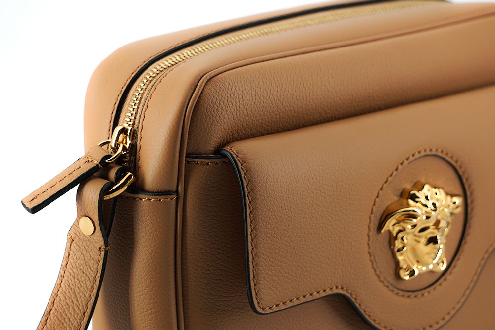 Елегантна коричнева шкіряна сумка через плече Versace