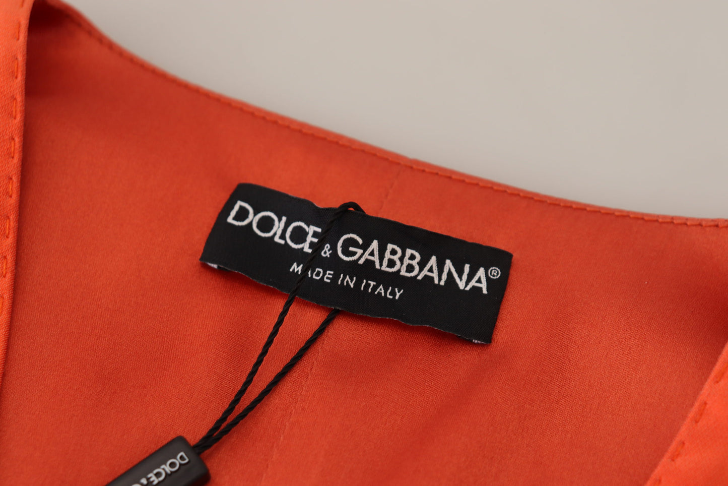Елегантний помаранчевий шовковий жилет Dolce &amp; Gabbana