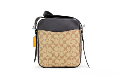 Полотняна сумка COACH Hudson 21 із фірмовим покриттям у смужку Varsity