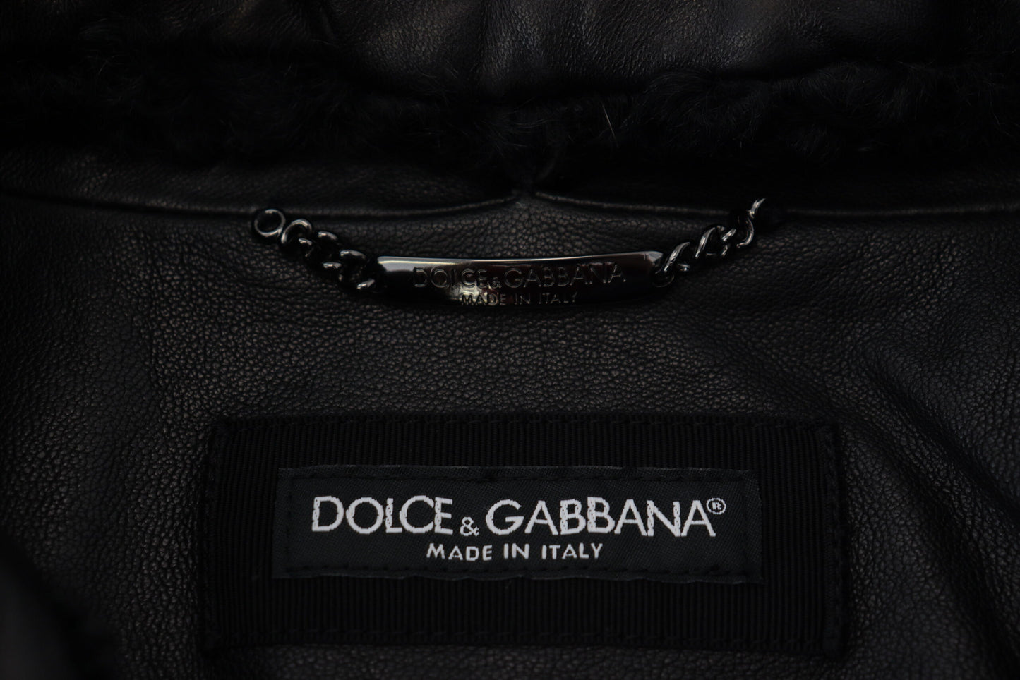 Вишукана чорна шкіряна куртка Dolce &amp; Gabbana на шовковій підкладці