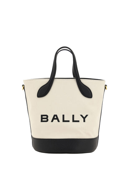 Елегантна чорно-біла сумка Bally з монограмою