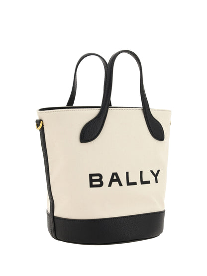Елегантна чорно-біла сумка Bally з монограмою