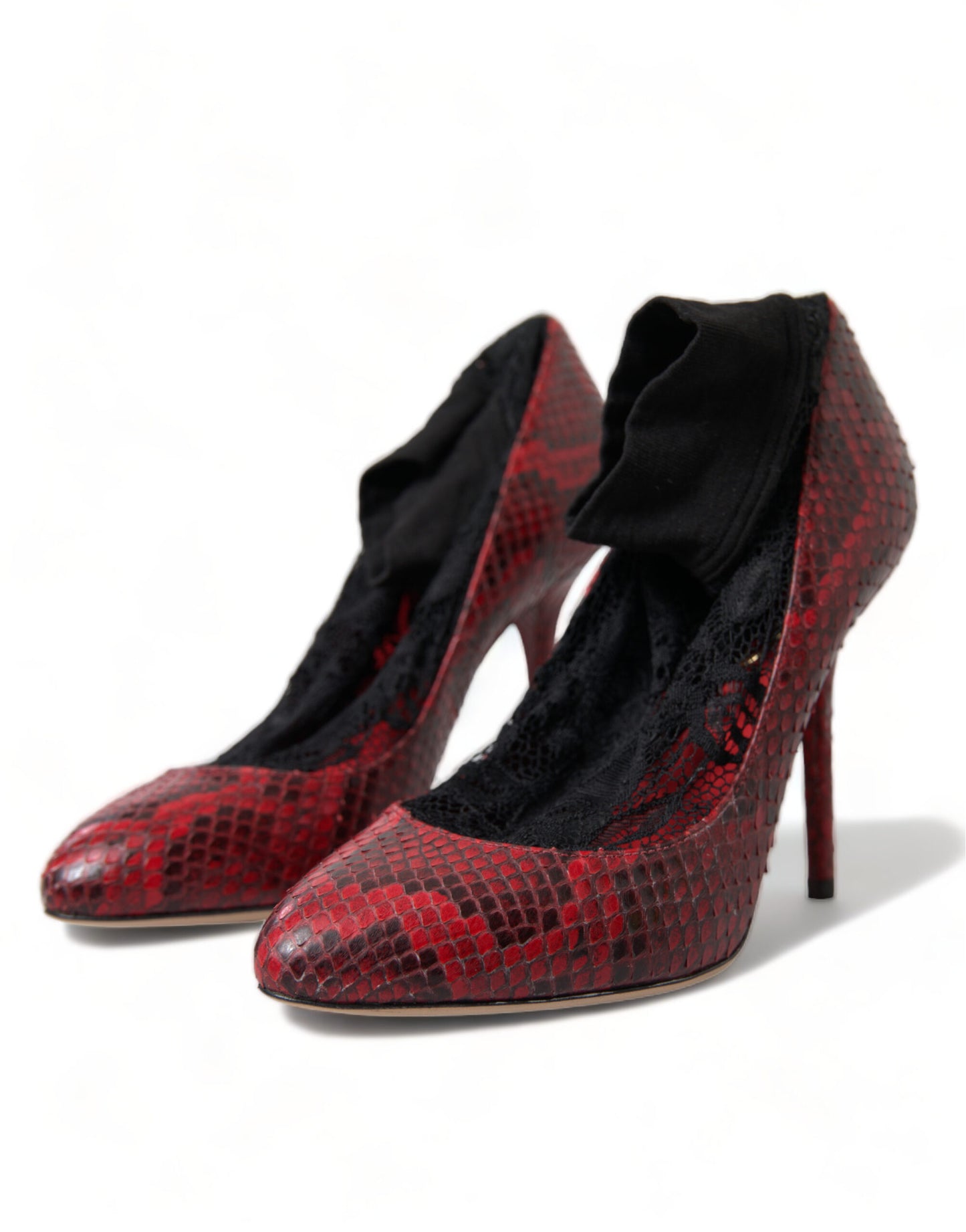 Човники Dolce &amp; Gabbana Red Almond Toe зі зміїної шкіри та мереживні шкарпетки