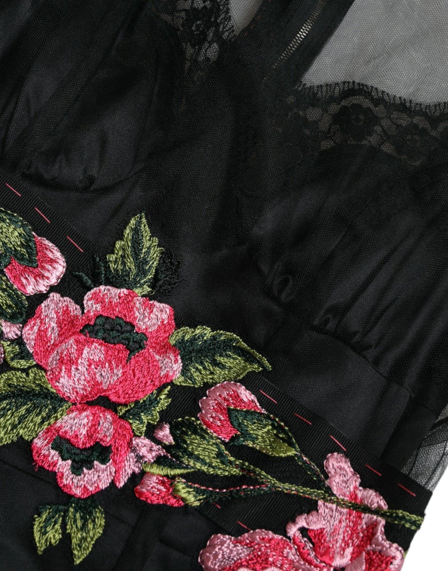 Довга вечірня сукня Dolce &amp; Gabbana з тюлю з квітковою вишивкою