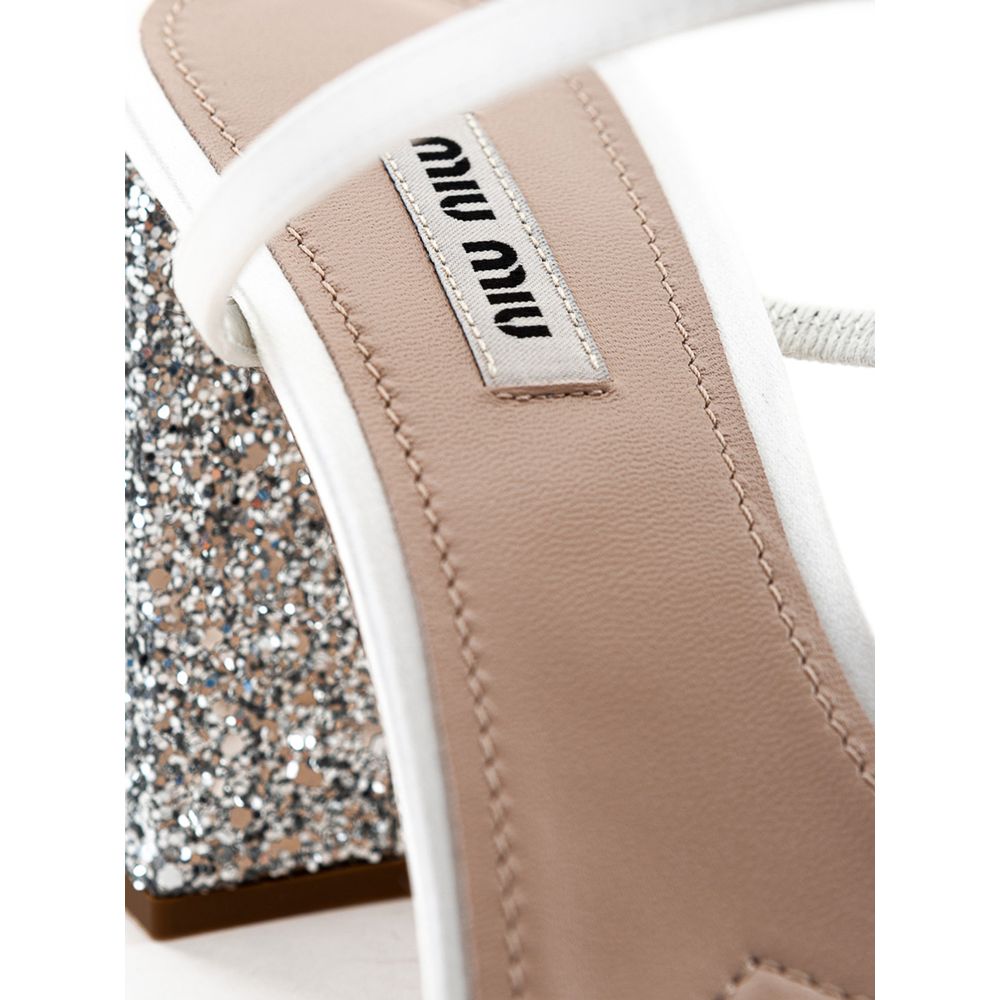 Білі шовкові босоніжки Miu Miu