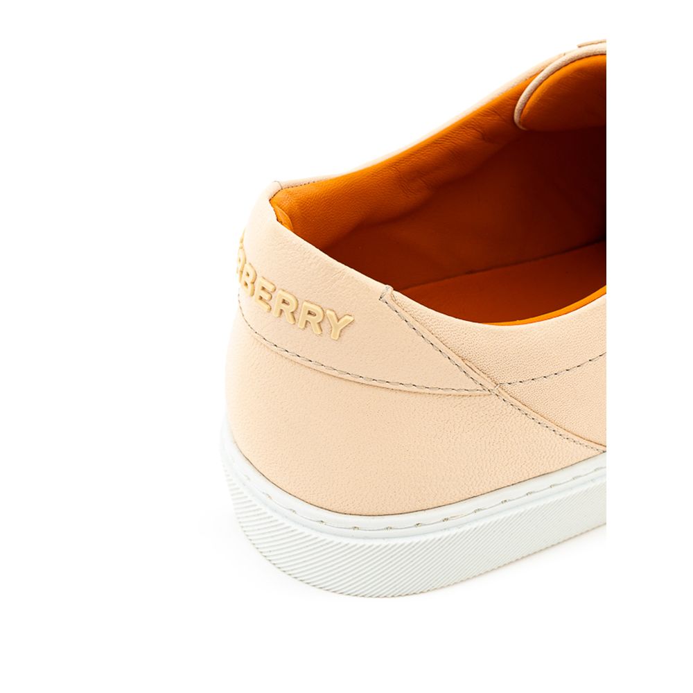 Рожеві шкіряні кросівки Burberry