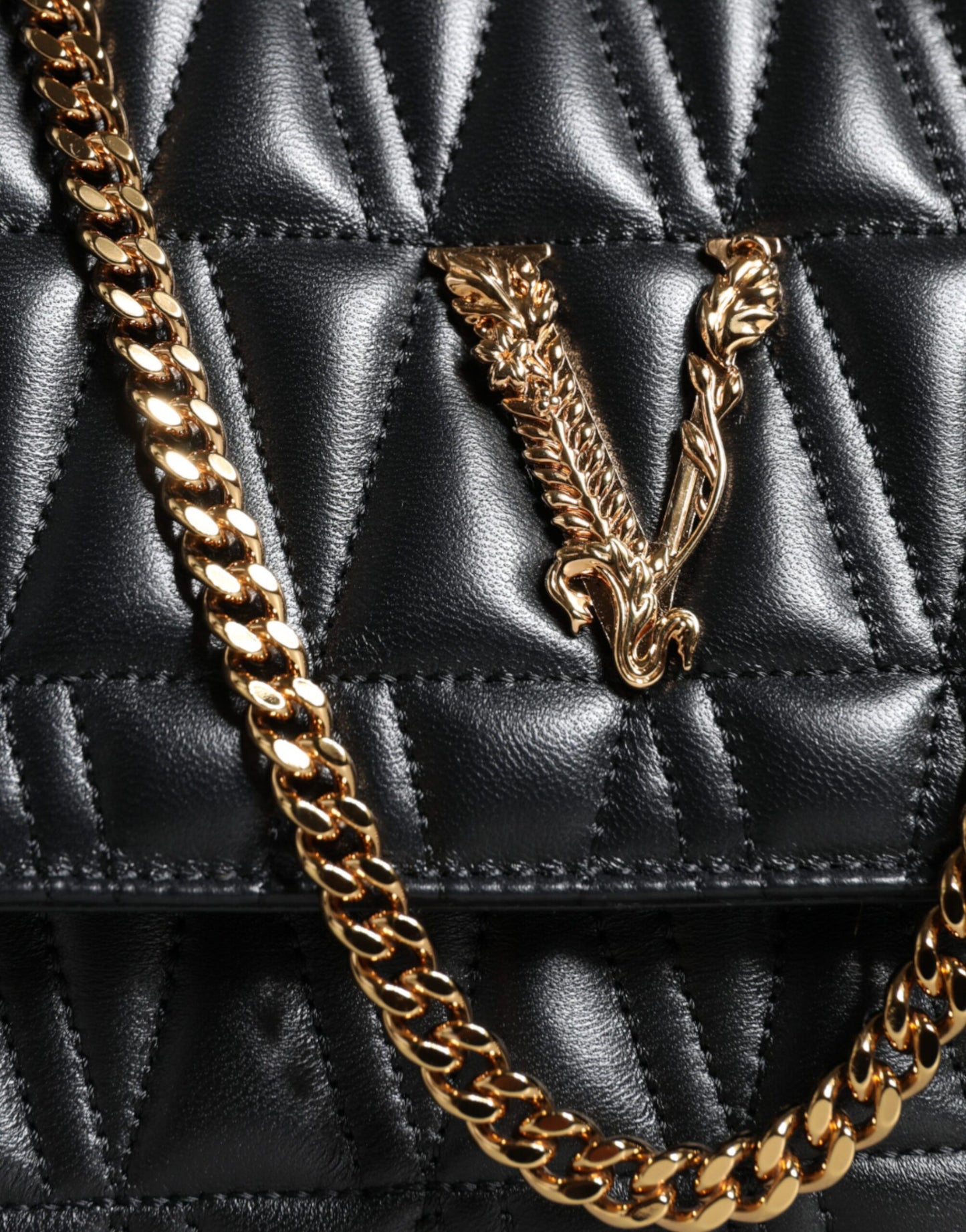 Чорна шкіряна сумка Versace Mini Nappa через плече
