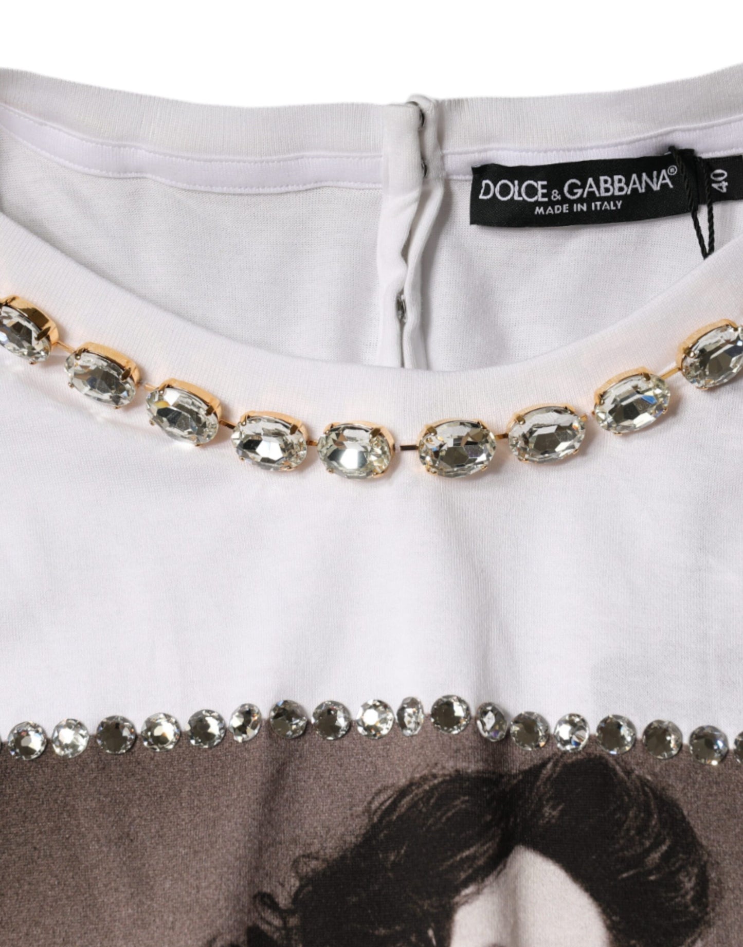 Біла футболка Dolce &amp; Gabbana з кришталевим вирізом і принтом