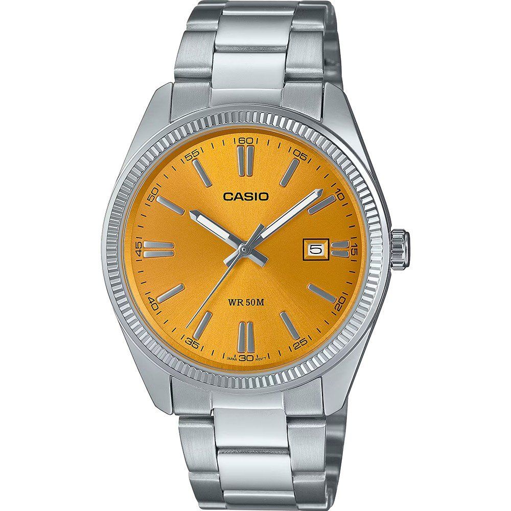 Срібний сталевий годинник Casio