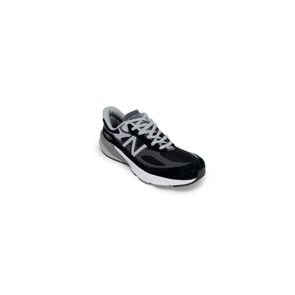 Чорні тканинні кросівки New Balance