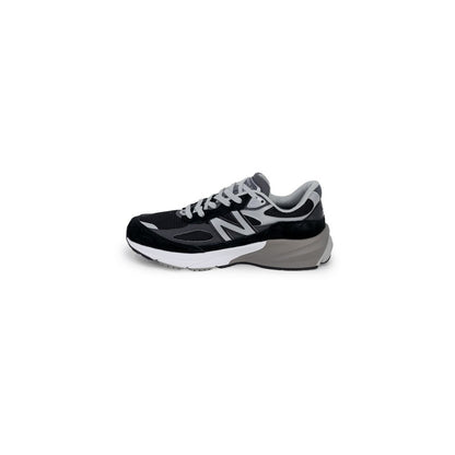 Чорні тканинні кросівки New Balance