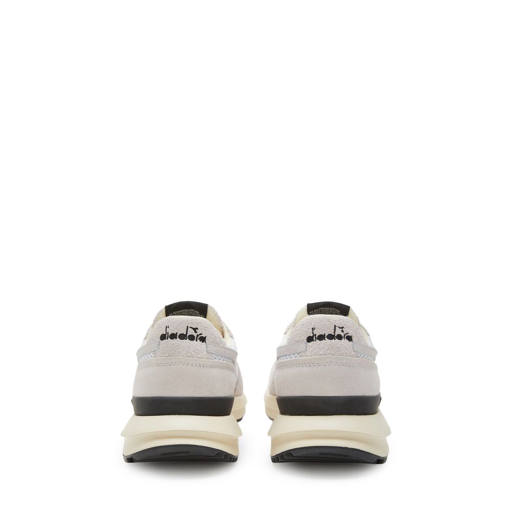 Білі шкіряні кросівки Diadora
