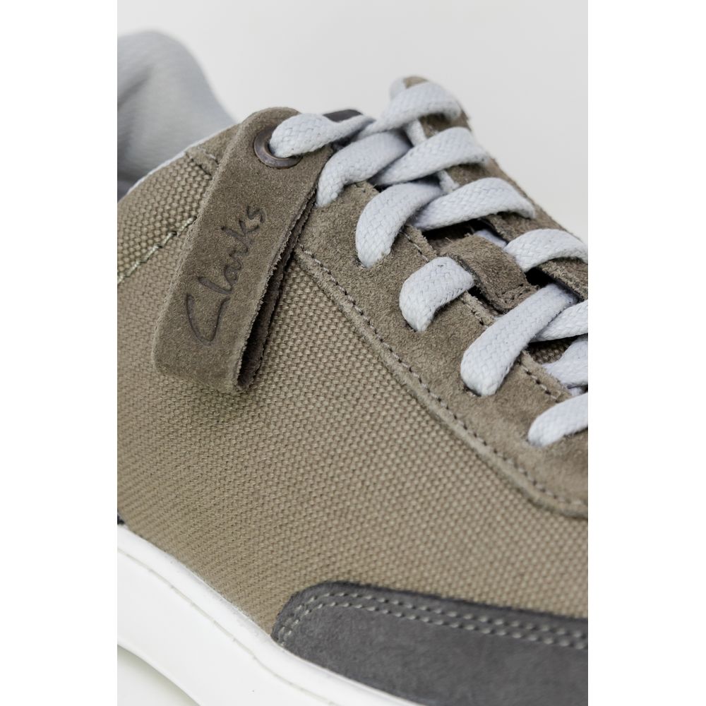 Сірі гумові кросівки Clarks