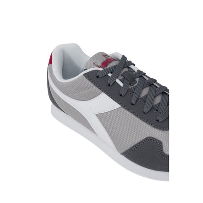 Сірі поліестерові кросівки Diadora