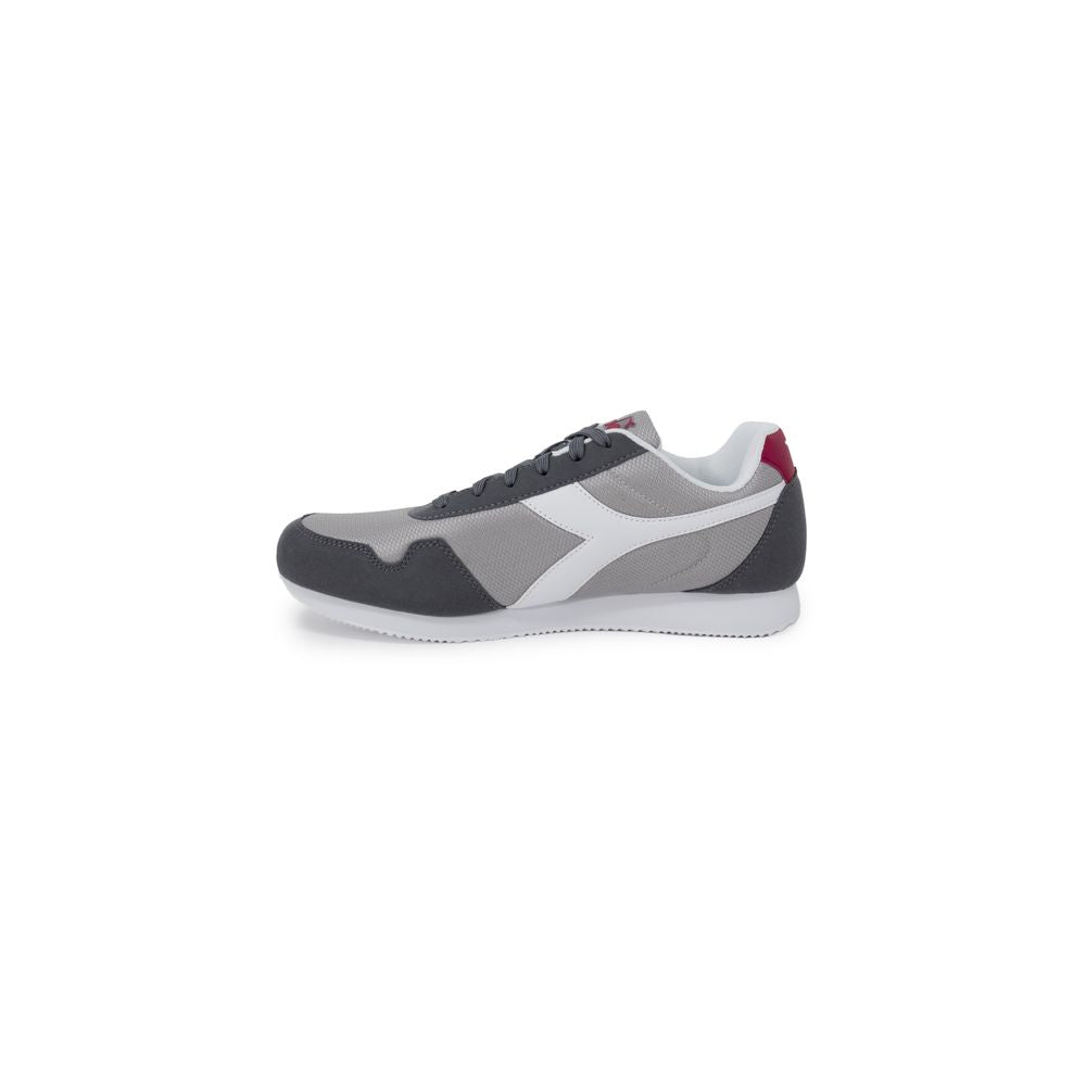 Сірі поліестерові кросівки Diadora