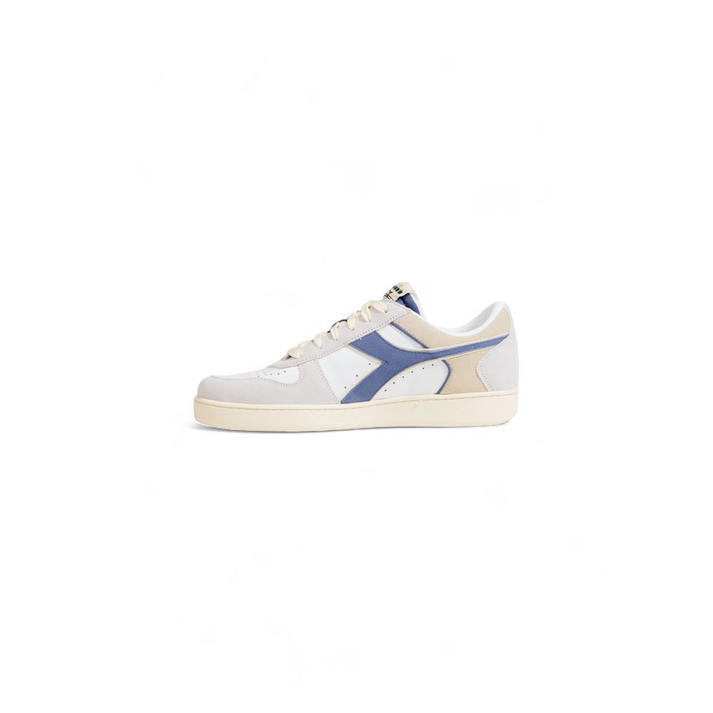 Білі шкіряні кросівки Diadora