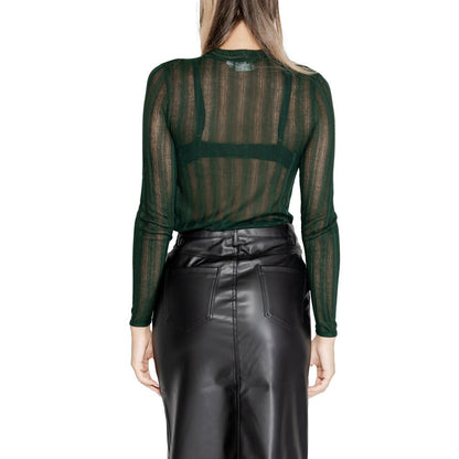 Зелені топи та футболка з віскози Vila Clothes