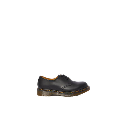 Чорні шкіряні туфлі на плоскому ходу Dr. Martens