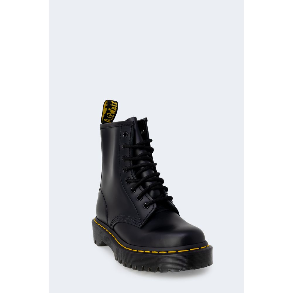 Чорні шкіряні черевики Dr. Martens