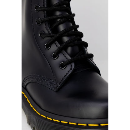 Чорні шкіряні черевики Dr. Martens