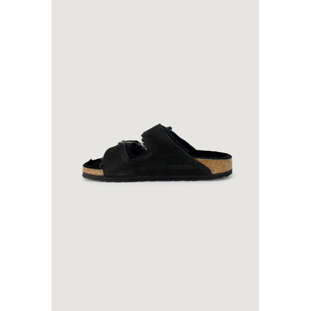 Чорні замшеві босоніжки Birkenstock