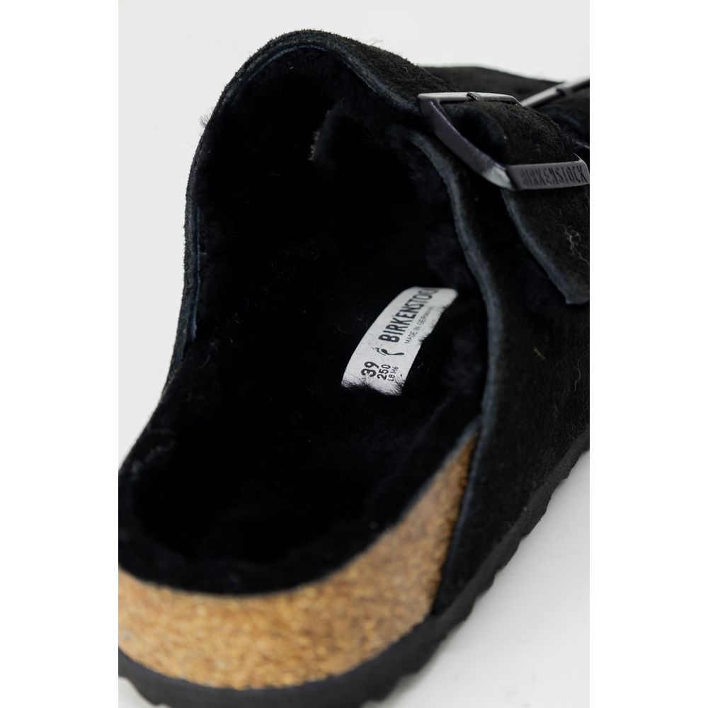Чорні замшеві босоніжки Birkenstock