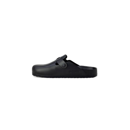 Чорні пластикові сандалі Birkenstock
