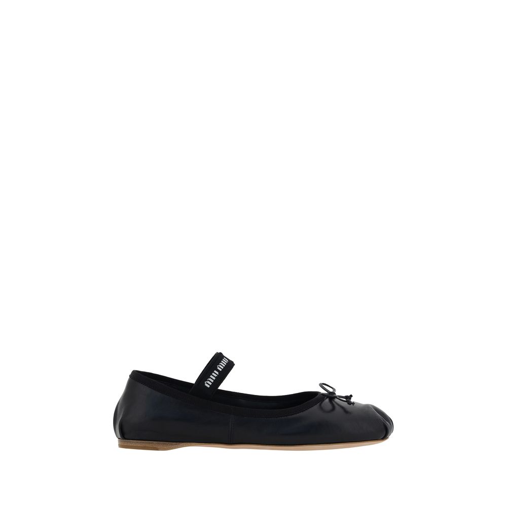 Балерини Miu Miu