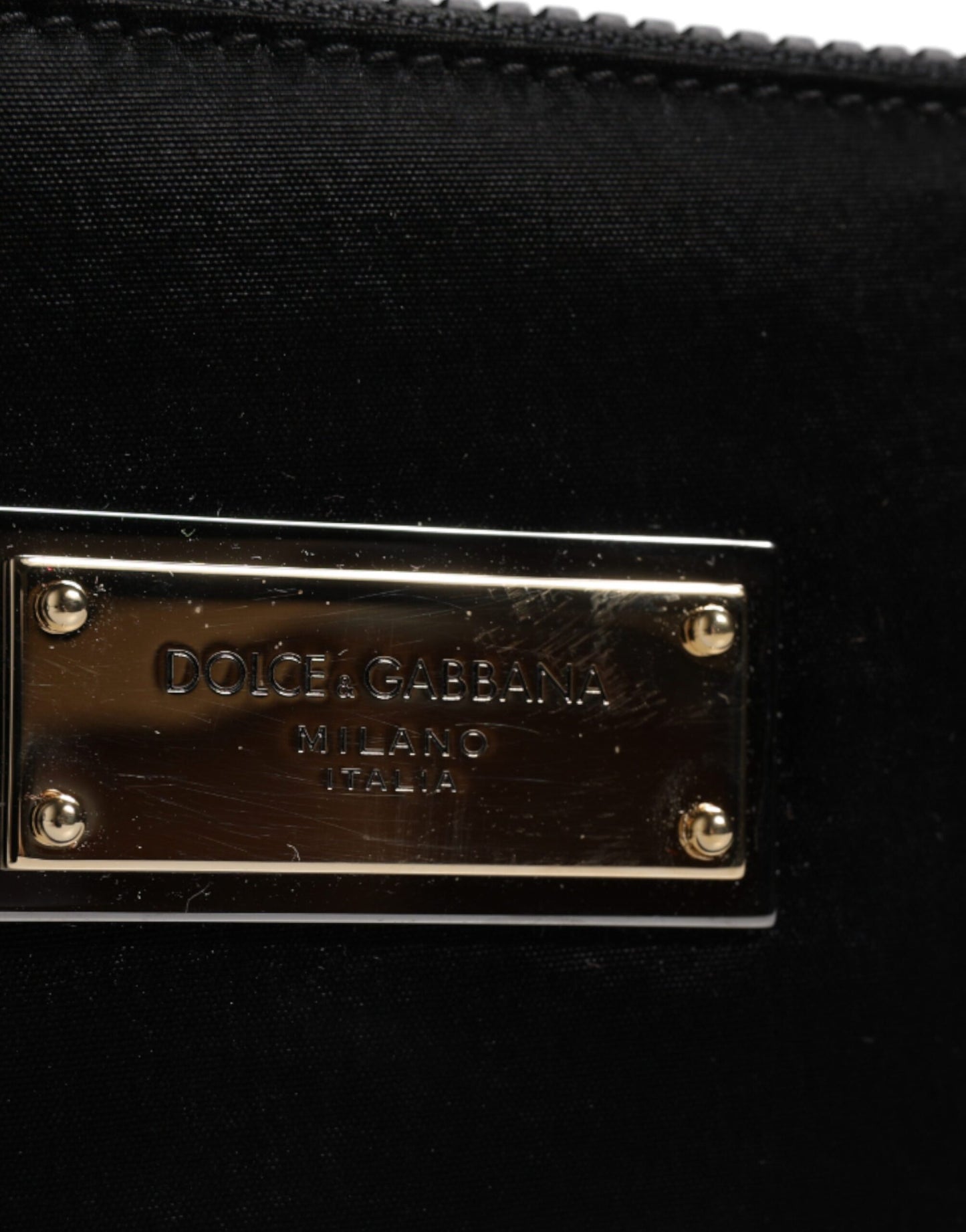 Багатофункціональна сумка Dolce &amp; Gabbana із чорним шкіряним брелоком з логотипом